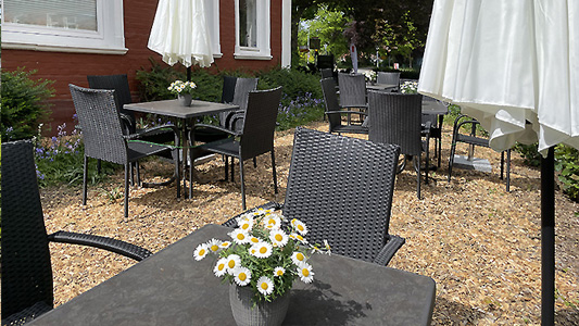 car-cafe-aussen-3